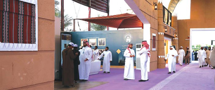 مهرجان الثقافات والشعوب 2025